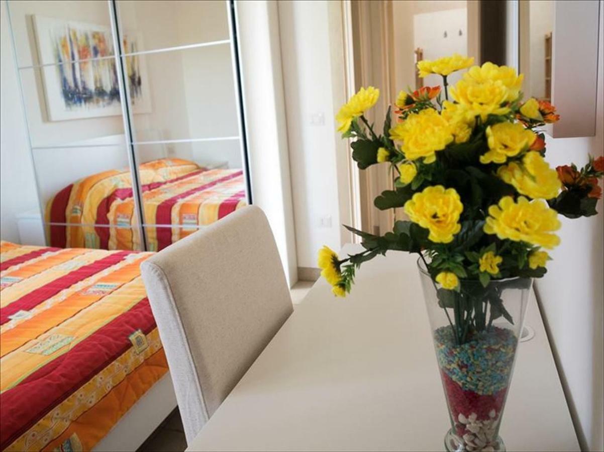 Li Uluzzi Apartment Nardo Bagian luar foto